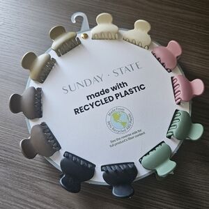 Sunday State Recycled Plastic Hair Clips Set